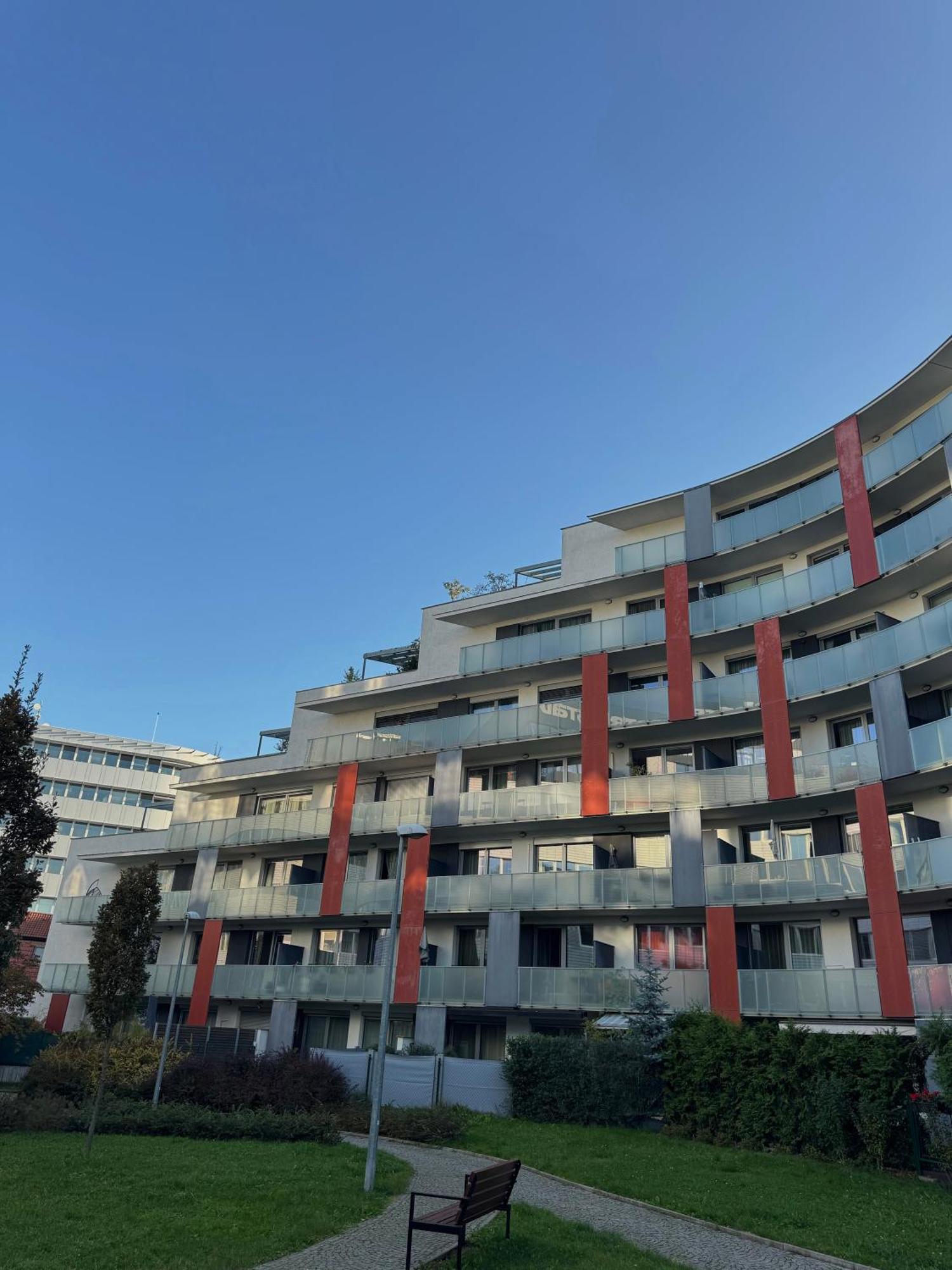 Apartman Palma - 15 Min Od Centra Prahy Prague Exterior photo